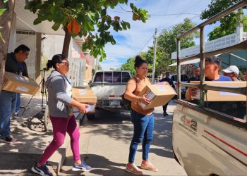 Distribuyen paquetes electorales en La Unión