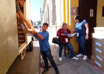 Entregan paquetes electorales en Santa Ana y Sonsonate