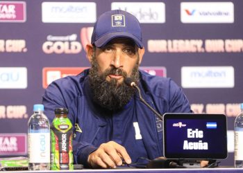 Éric Acuña destaca apoyo de Concacaf al fútbol femenino