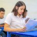 El Mined entrega paquetes escolares y de alimentos a estudiantes salvadoreños