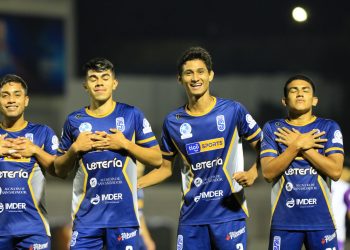 A fuerza de goles San Salvador le cortó las tenazas al Alacranes