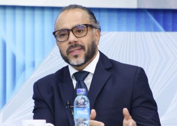 Ernesto Castro: Población calificó de irrelevante a la oposición política
