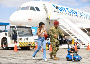 La Selección de Fútbol Playa y el avión de Avianca se robaron el Show