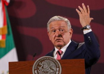 Presidente de México propone reforma para aumentar las pensiones