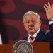 Presidente de México propone reforma para aumentar las pensiones