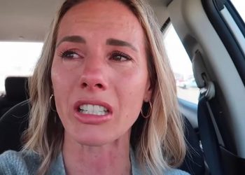 Condenan a prisión en EE. UU. a madre youtuber por abuso infantil
