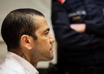 Dani Alves, condenado por violación, solicita su libertad provisional