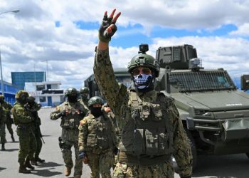 Ecuador extiende por 30 días estado de excepción declarado tras arremetida narco