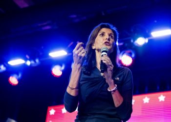 Nikki Haley, única rival de Trump, se retira de las primarias republicanas de EE. UU., según medios