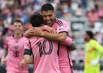 Messi sobre el estreno goleador de Suárez: «Estoy muy feliz por él»