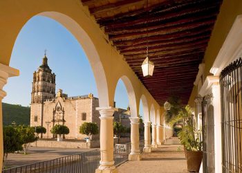 Turismo en Los Álamos se dispara gracias a la fama de «Oppenheimer»