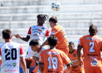 Los gigantes de la LNF entran a batalla en Jueves Santo