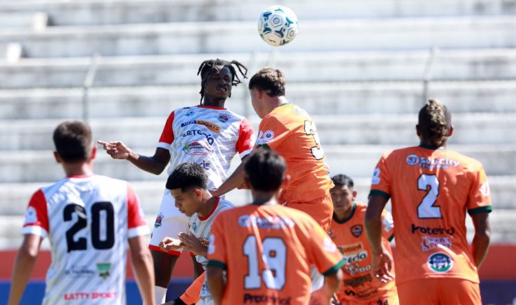 Cabañas y San Miguel se enfrentan este jueves en la LNF. Foto: Diario El Salvador.