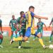 Dos goles y cuatro expulsados en un árido duelo en el césped del Barraza