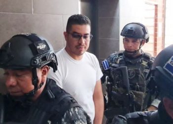 Se aplaza juicio de diputado desaforado Erick García