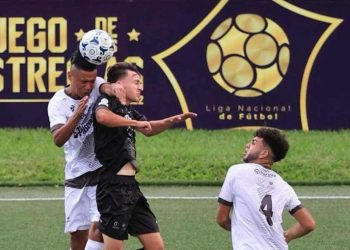 Choque de «astros» en la Liga Nacional de Fútbol