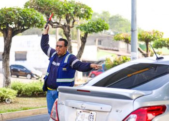 VMT realiza controles vehiculares para garantizar la seguridad de los salvadoreños