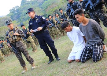 Dos pandilleros implicados en asesinatos de jóvenes en Chalatenango