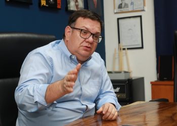 Christian Guevara: «Se revisará actuar de los alcaldes»