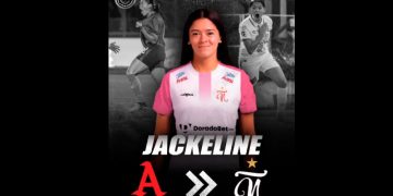 Jackeline Velásquez fue presentado en el fútbol ecuatoriano