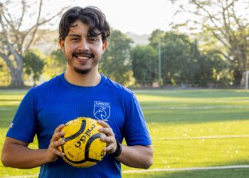 Futbolista de FESA con beca para universidad en Arizona