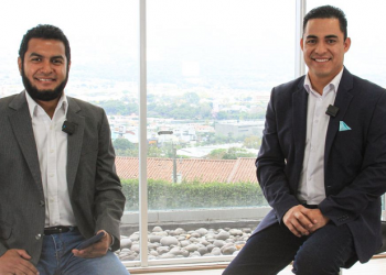 «La Libertad Sur será un municipio muy próspero y desarrollado», Henry Flores, candidato a alcalde por La Libertad Sur