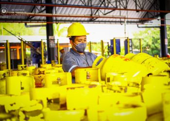 El Gobierno de El Salvador anuncia reducción en precio del gas propano