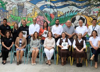 Fundación Rafael Meza Ayau dona $90,000 para proyectos sociales