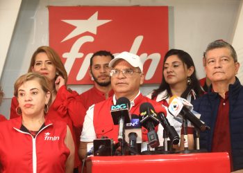 Óscar Ortiz pondrá a disposición su cargo tras debacle electoral del FMLN