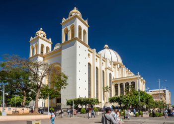 National Geographic: «El turismo salvadoreño está a punto de estallar»