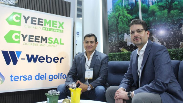 José Luis Netzahualcóyotl, presidente de Grupo Cyeemex, e Ismael Ordóñez, presidente de Cyeemsal. Foto Kevin Rivera.