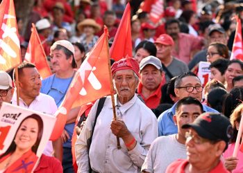 Analistas afirman que el FMLN debería disolverse luego de su gran derrota electoral