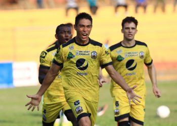 El 11 Deportivo dejó sin colmillos al elefante blanco