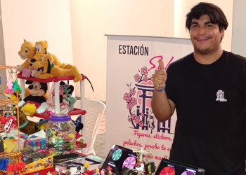 Abogado une su pasión por la tecnología y el anime en San Miguel