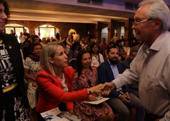 La FGK abre las postulaciones para programa Ayudando a Quienes Ayudan