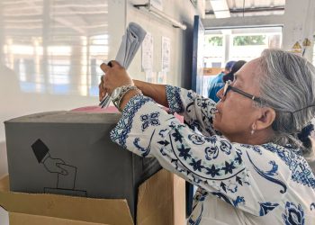 Adultos mayores y personas con discapacidad tienen prioridad en Centro de Votación de Suchitoto