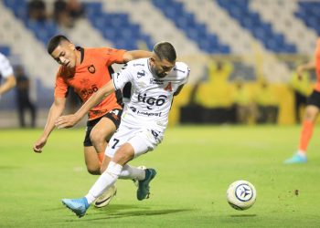 Alianza y Águila firmaron empate en un clásico de alto voltaje