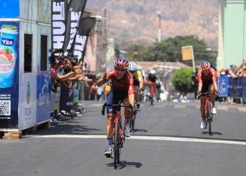 La rusa Dronova ganó la etapa, pero la suiza Hartmann es la campeona de la Vuelta Ciclista