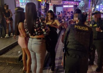 Medellín restringe la prostitución por caso de turista con menores