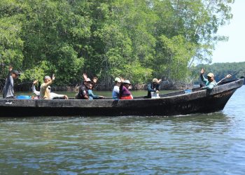 Bancoagrícola invierte $89,000 en rescate del estero de Jaltepeque