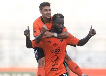 Águila ganó el derbi migueleño y selló boleto a Cuartos