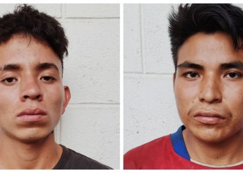 Arrestan a sujetos que vendían piezas de motocicletas robadas en Ahuachapán
