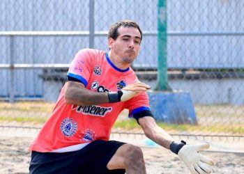 Apulo buscará conquistar la Liga de Fútbol Playa con refuerzo argentino