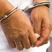 Exfiscal auxiliar detenido por presentar documentos falsos a instancias judiciales