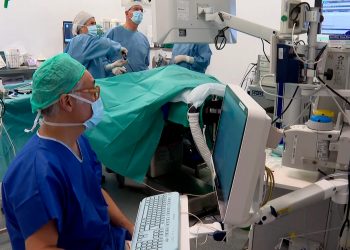 España colapsa con lista de pacientes por operar