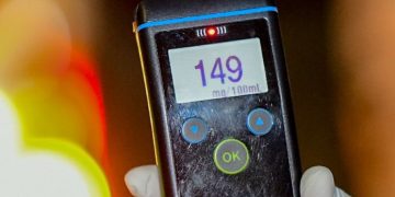 Detienen a conductor irresponsable que manejaba con 149 grados de alcohol