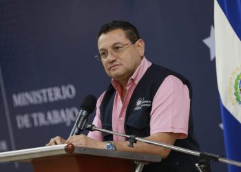 Ministerio de Trabajo investigará denuncias de futbolistas