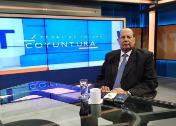 Constitucionalista Bertrand Galindo dice que reforma del artículo 248 es «legalmente correcta»