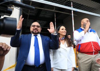 Excandidato presidencial de ARENA rechaza el proceso de expulsión y niega corrupción