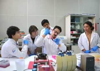 Investigadores de la UES presentarán proyectos en universidad de EE. UU